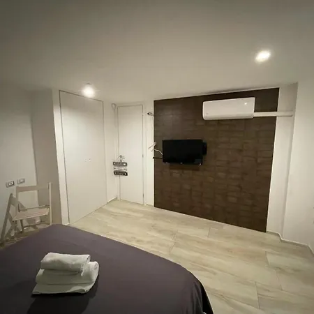 Carlotta * Conversano